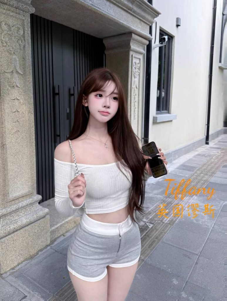 ♏️Tiffany♍️英國缪斯小萌妹，英国留学生，皮肤白皙，新加入1543 作者:英国缪斯 帖子ID:5432 