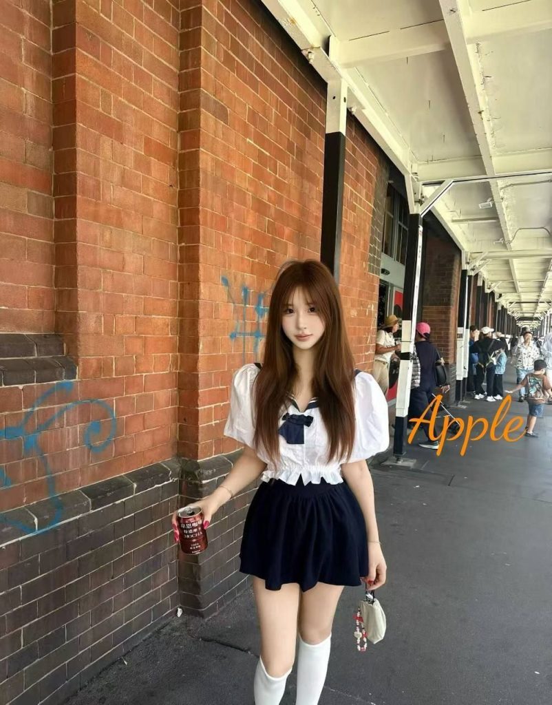 ♏️Apple♍️ 小萌妹，英国留学生，皮肤白皙，新加入2572 作者:英国缪斯 帖子ID:5799 